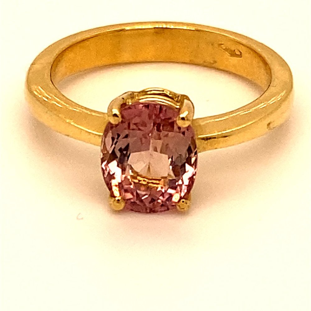 Pink Mahenge Spinel 2.75ct Solid 18K Gold Ring